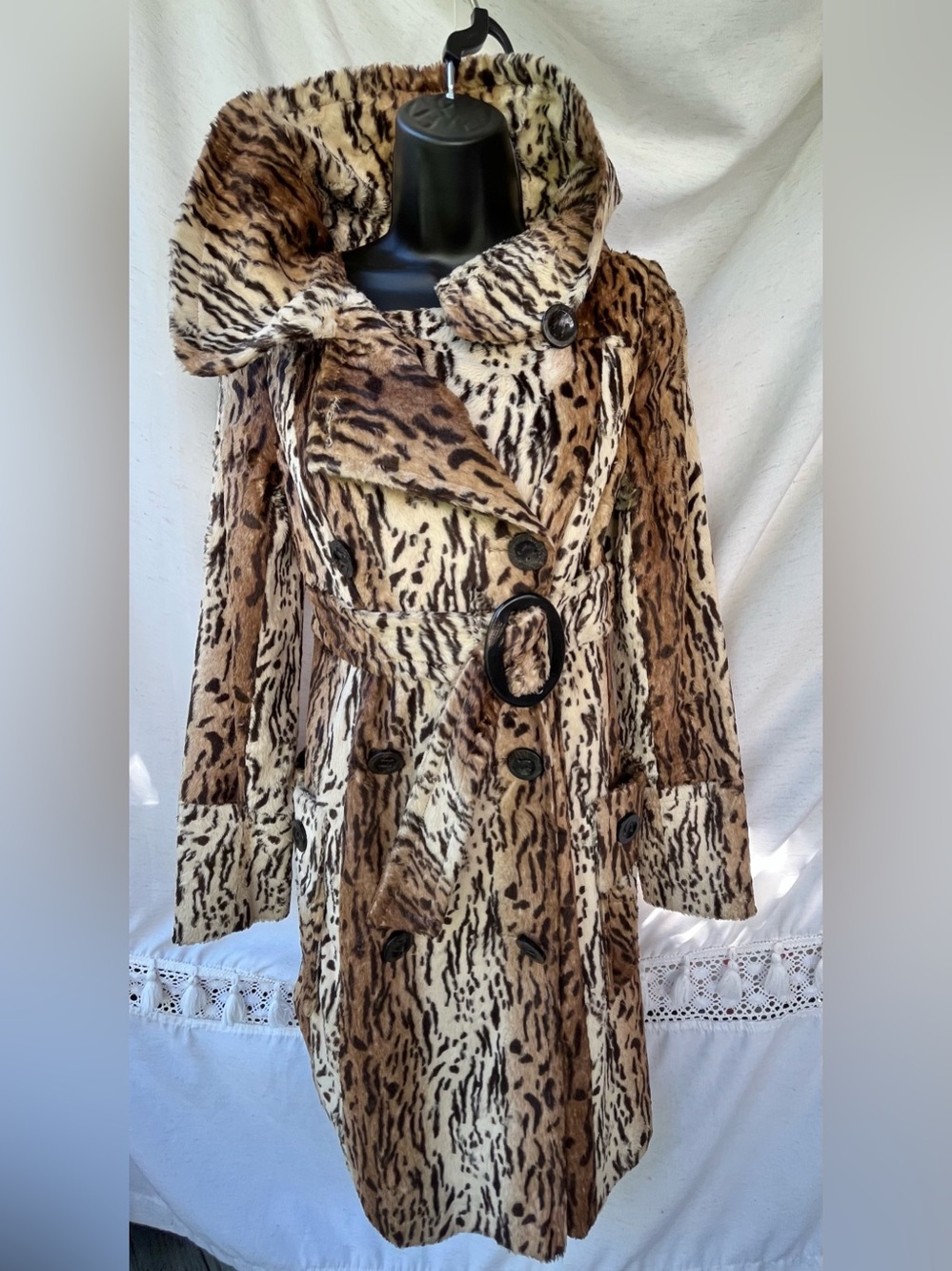 Sara Berman Faux Fur Pea Coat Portrait Neckline Collar Tiger Stripe Vintage